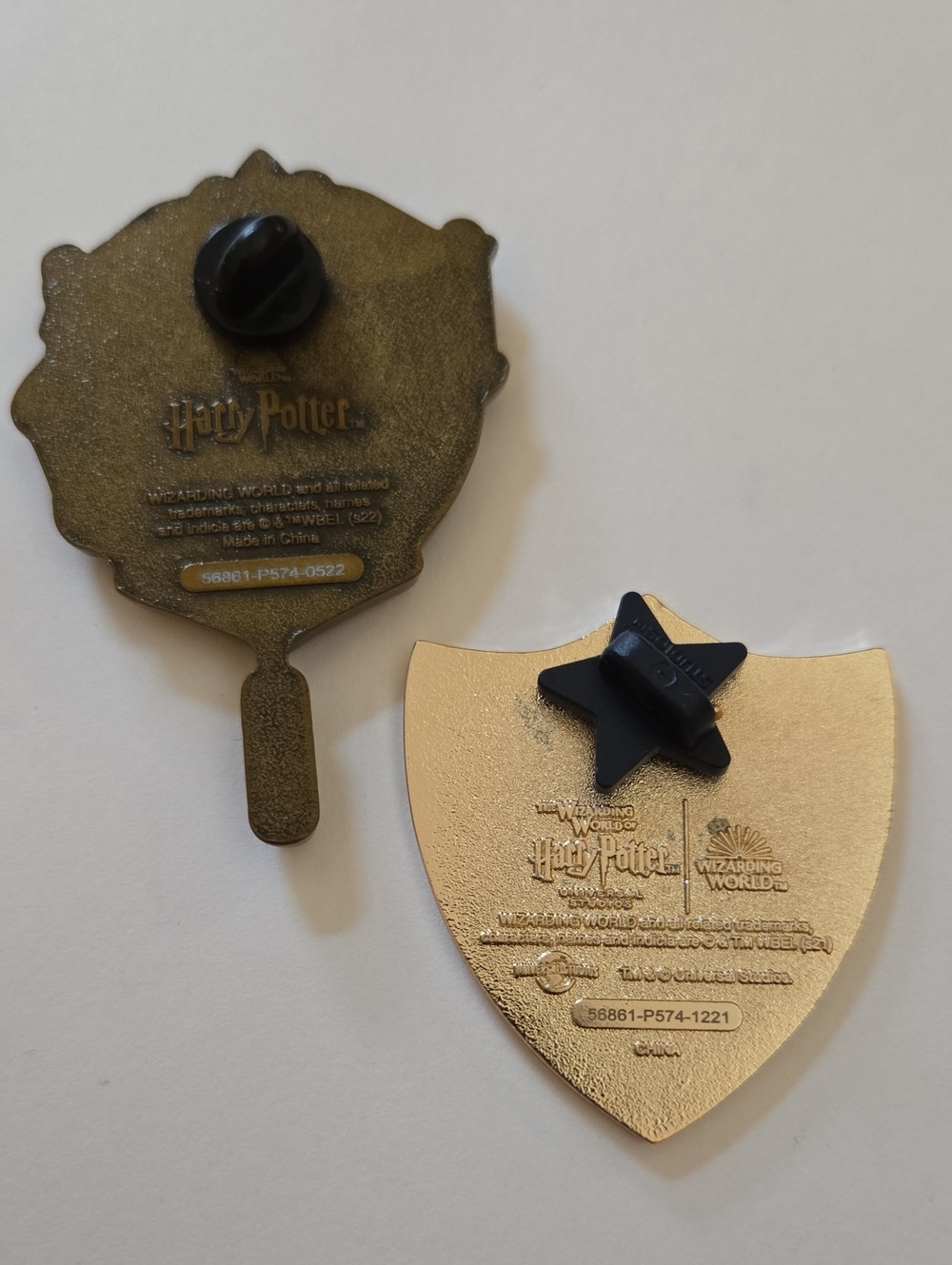 Harry Potter Pin Set - Picture 3 of 6
